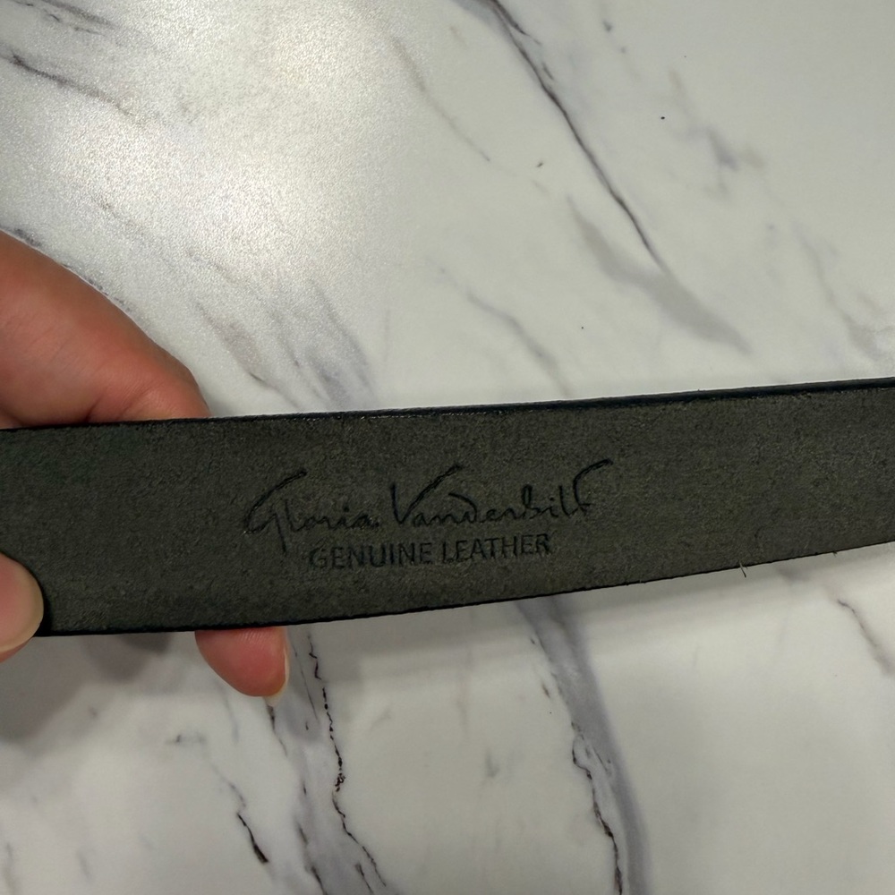 Gloria Vanderbilt  Genuine Black Leather Belt. Size‎ XL - Picture 2 of 6